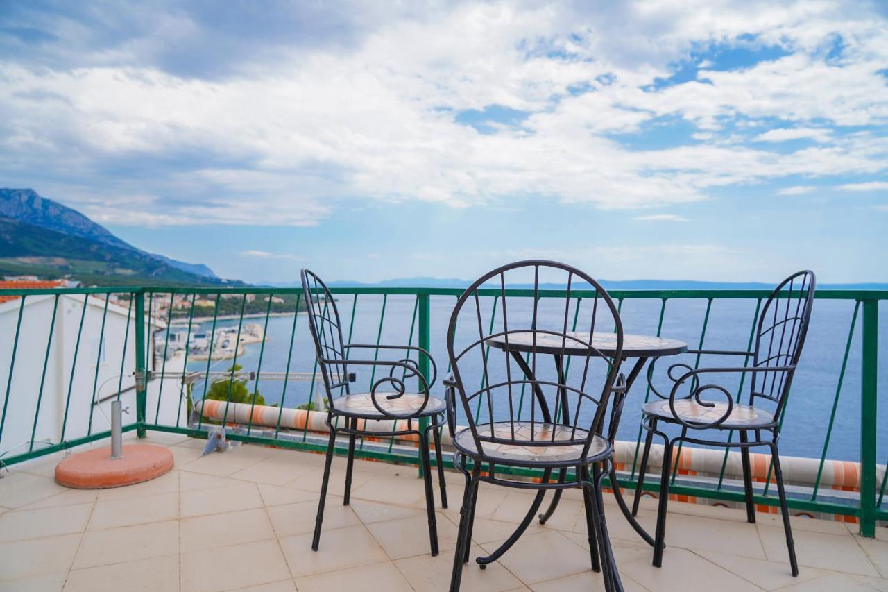 Отель Studio Apartman Monika Башка-Вода Экстерьер фото