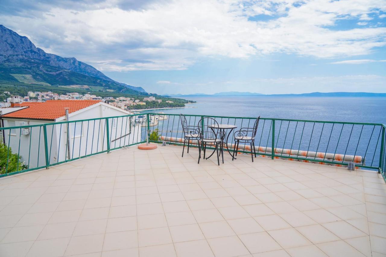 Отель Studio Apartman Monika Башка-Вода Экстерьер фото